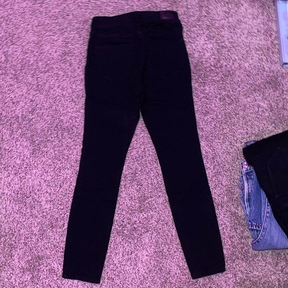 Black skinny jeans - Picture 2 of 3